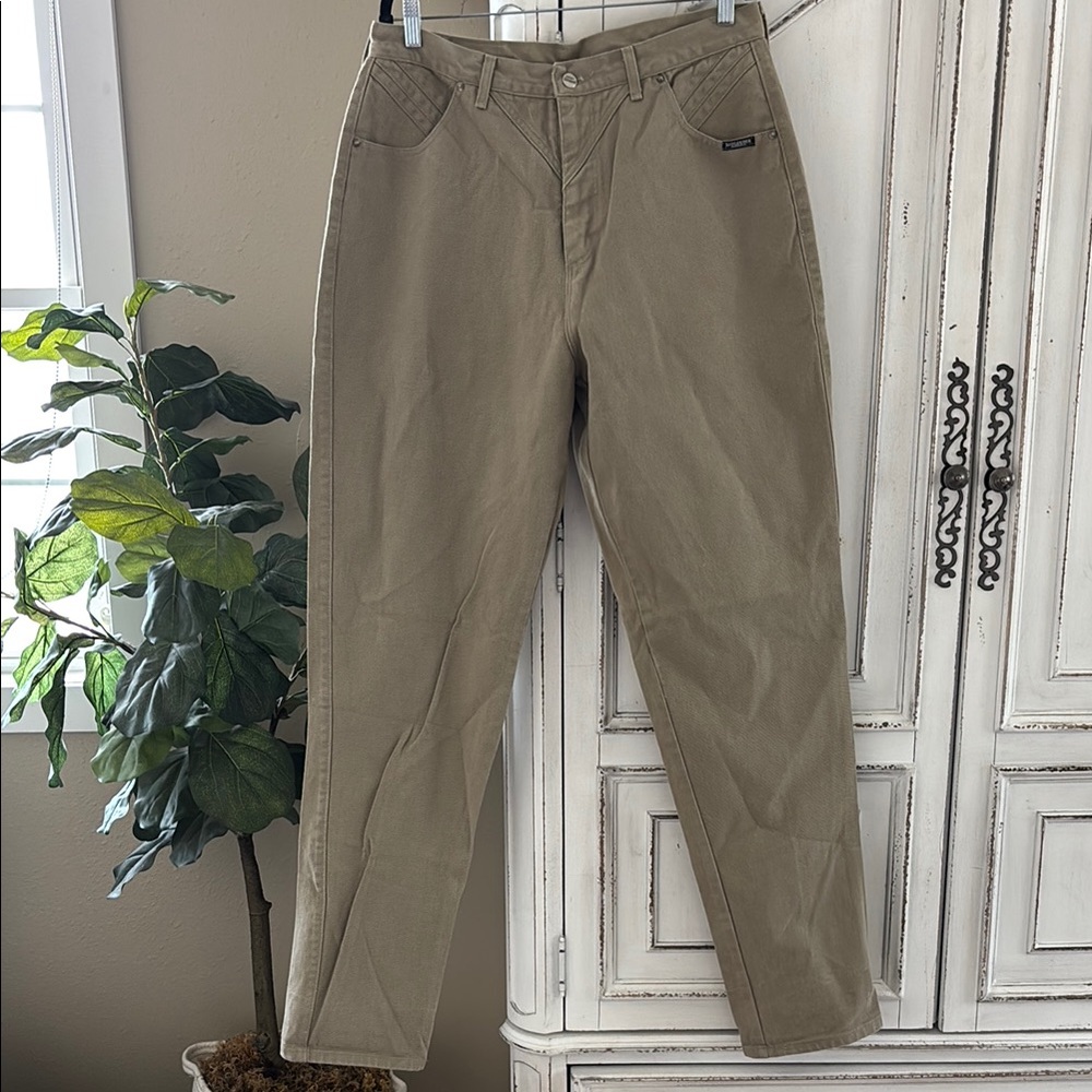 Vintage Roughrider By Circle T Jeans Women's 32
Tan High Rise Bareback Cowgirl